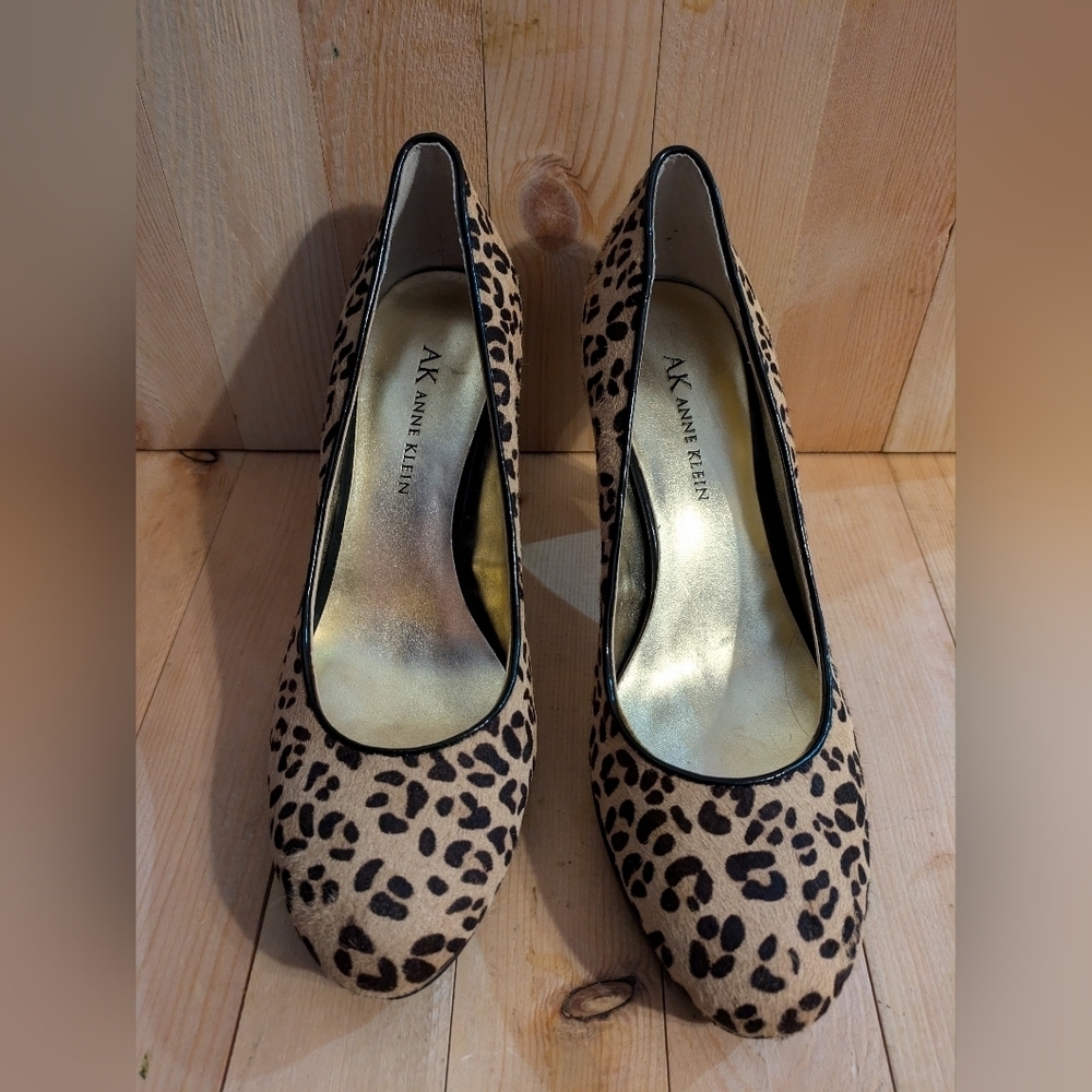 Anne Klein Brown and Black Heels with Leopard Print Size 6 M - Picture 2 of 9